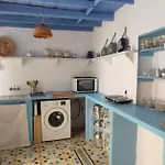 Town House Near Old Town With Rooftop Jacuzzi Holiday home *