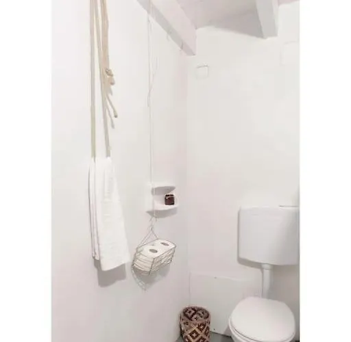 Town House Near Old Town With Rooftop Jacuzzi Casa vacanze Rhodes City
